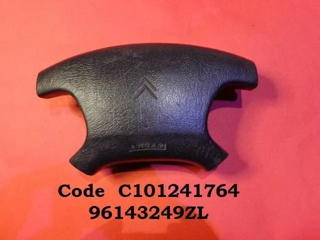 Steering wheel airbag
