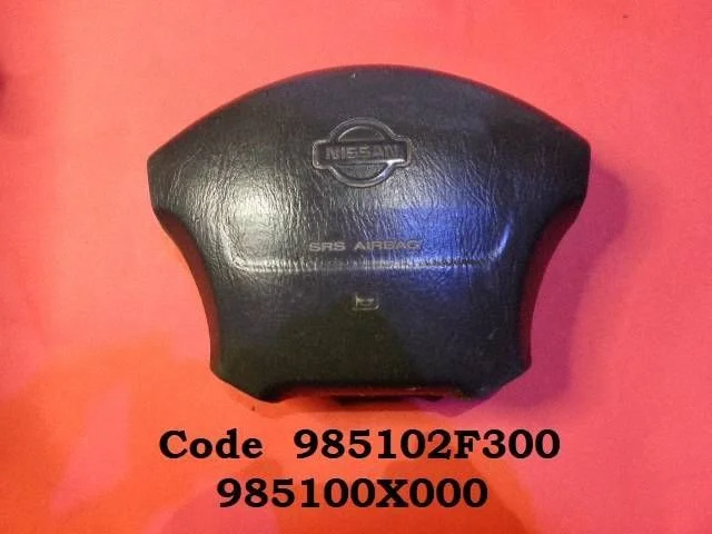 Steering wheel airbag 985102F300