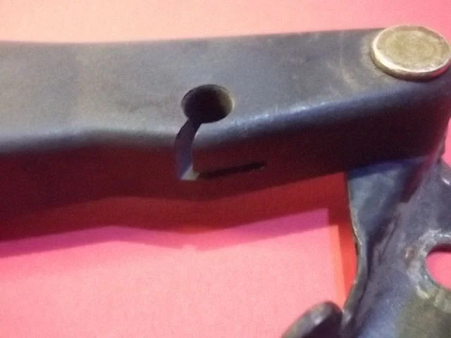 Engine bonnet (hood) release handle 1868557