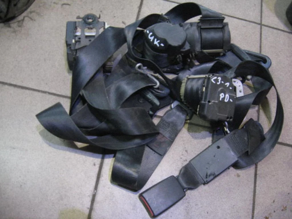 Front seatbelt – Citroen C3 (2005-2010)