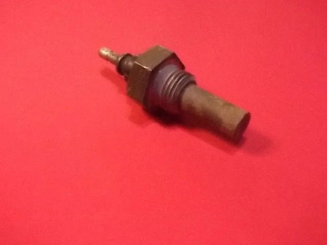 Coolant temperature sensor A0055421017