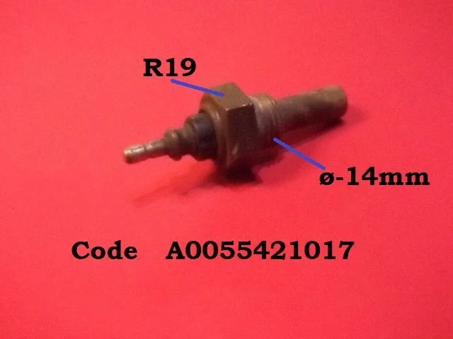 Coolant temperature sensor A0055421017
