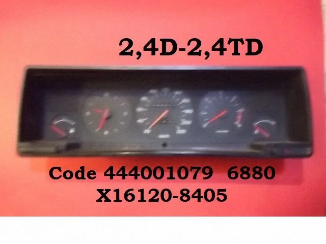 Spidometrs (instrumentu panelis) 444001079