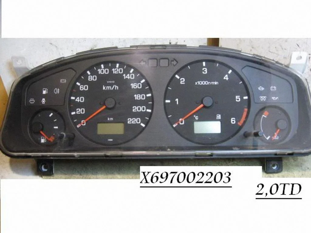 Speedometer (instrument cluster) X697002203