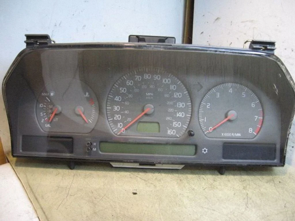 Speedometer (instrument cluster) 9451530