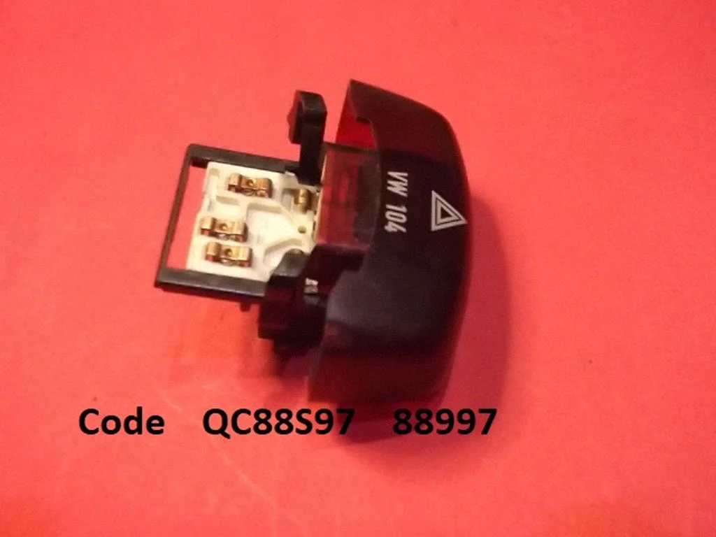 Hazard light switch QC88S97