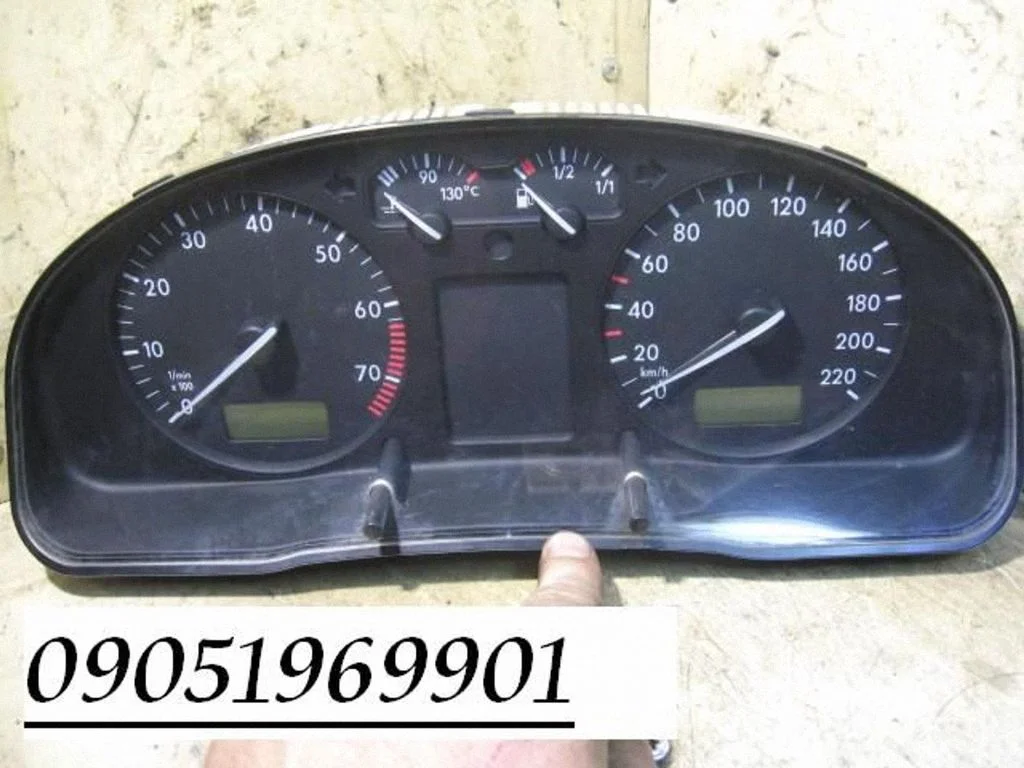 Spidometrs (instrumentu panelis) 09051969901