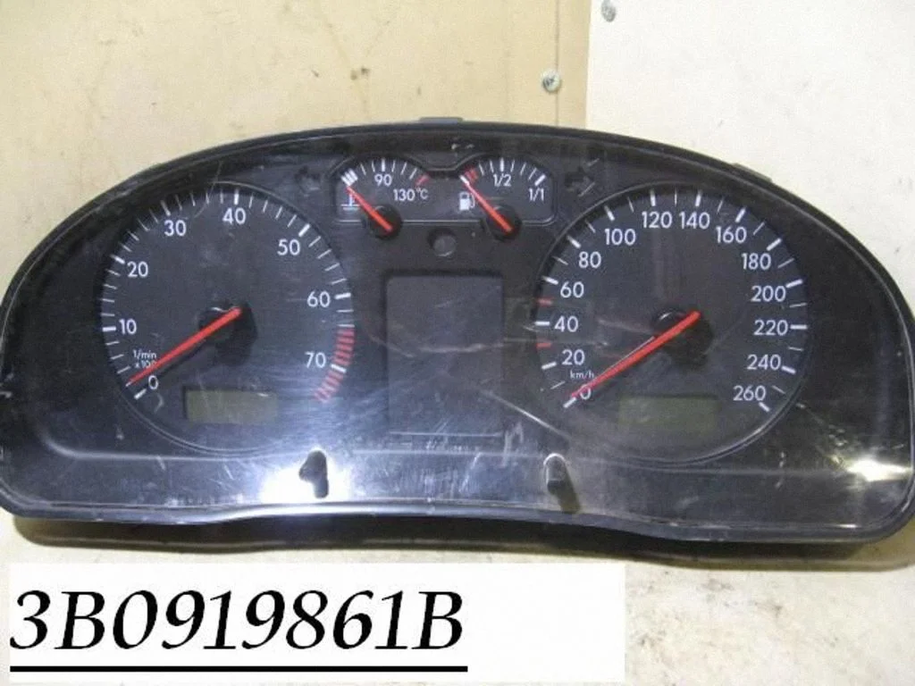 Spidometrs (instrumentu panelis) 3B0919861B