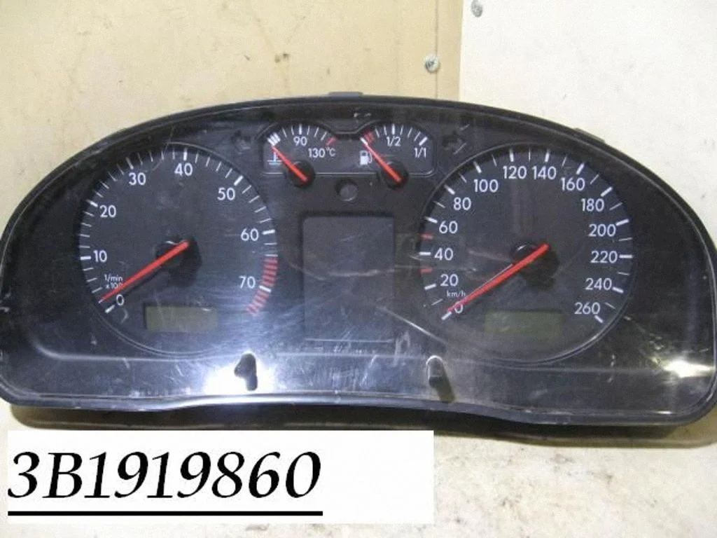 Spidometrs (instrumentu panelis) 3B1919860