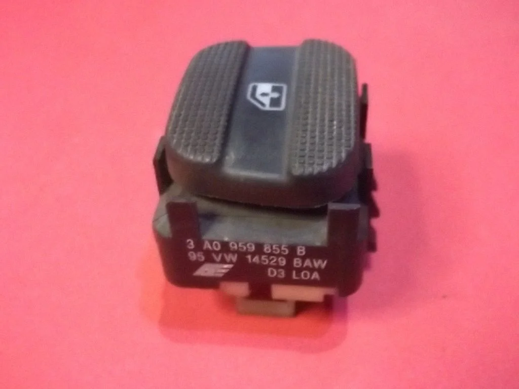 Elektriaknate lüliti 3A0959855B