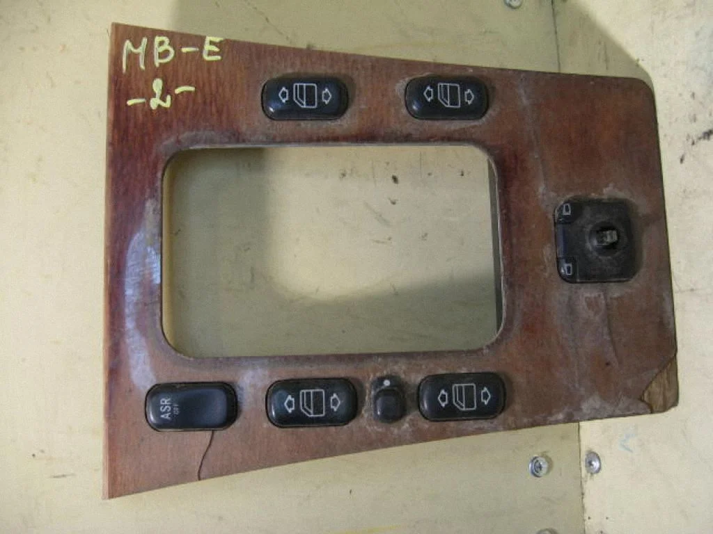 Elektrisko logu slēdzis 486010