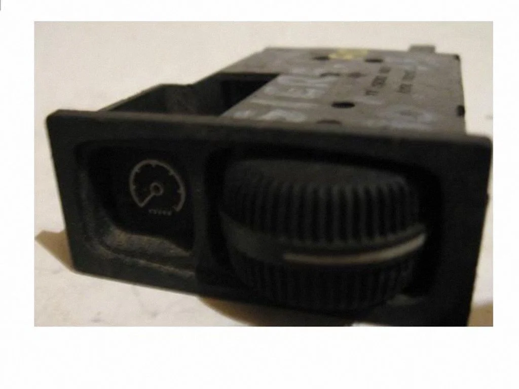 Panel lighting control switch 85GB13K752AC