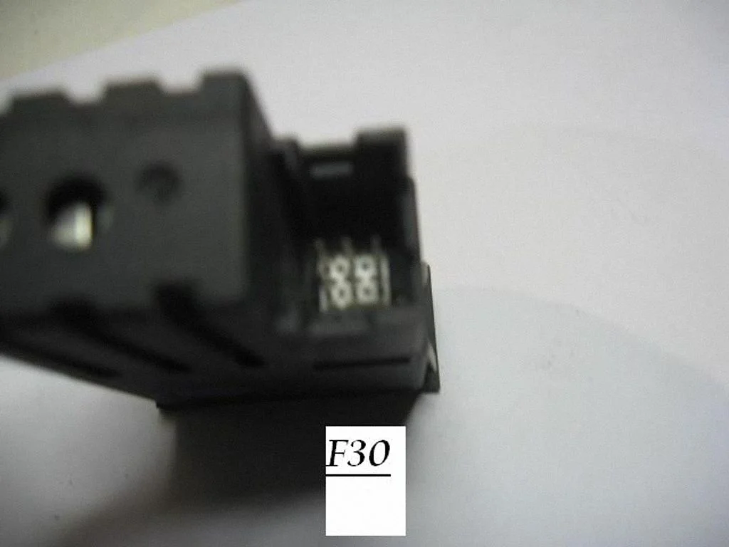 Seat heating switch – BMW 3 Series E46 (1998-2005)