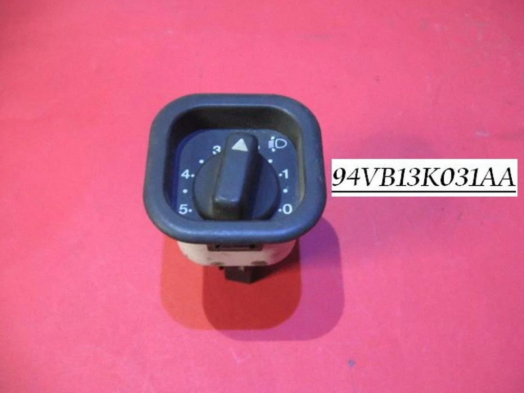 Regulator poziomu reflektorów 94VB13K031AA