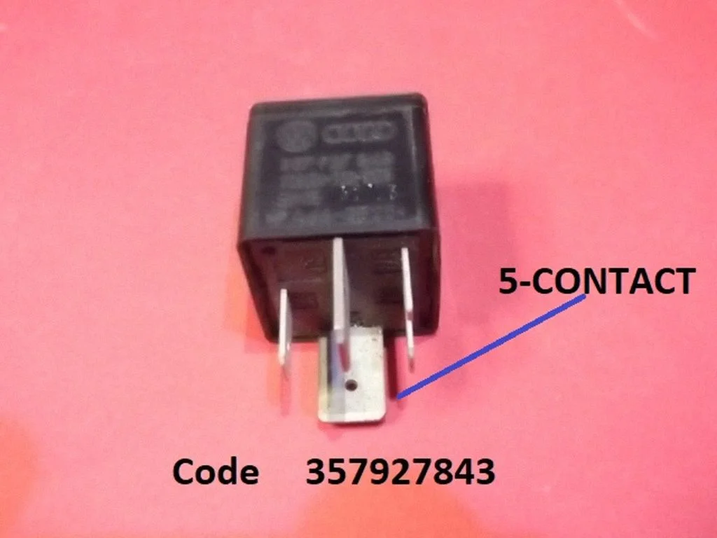 ABS-relee – Audi A4 S4 B5 8D (1999-2000)
