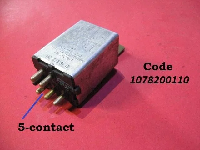 Hazard warning light relay 1078200110