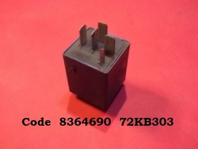 Cits relejs 8364690