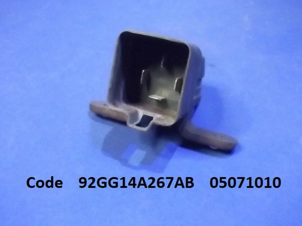 Cits relejs 92GG14A267AB
