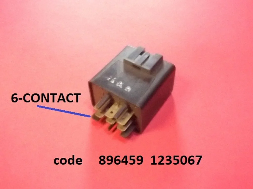 Cits relejs 896459