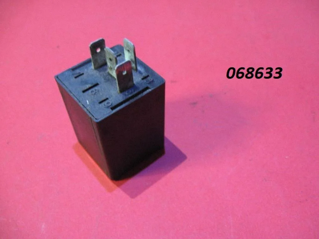 Cits relejs 068633