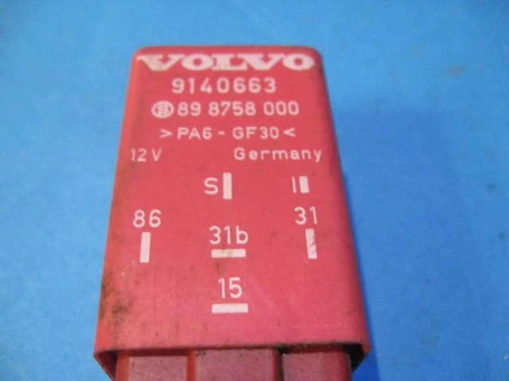 Window wiper relay 9140663