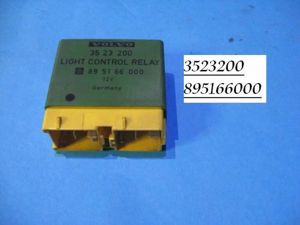 Light relay – Volvo S40, V40 (1995-2004)