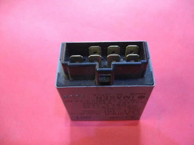 Light relay