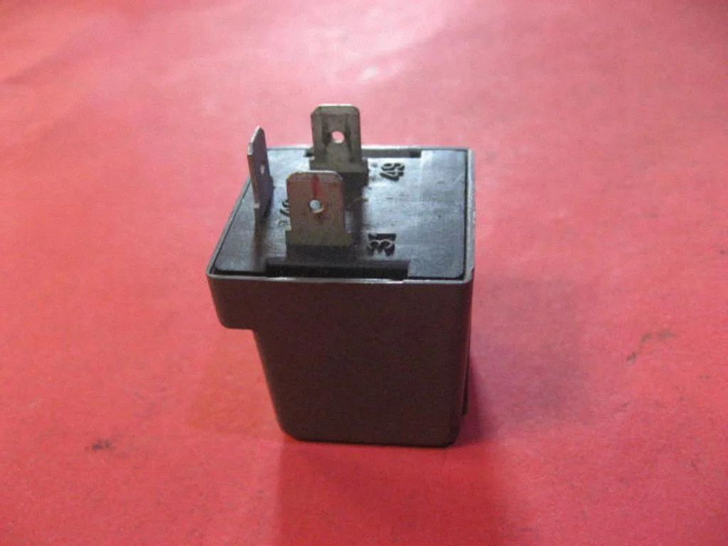 Light relay