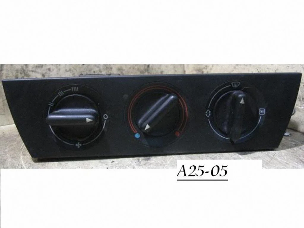 Panel sterowania klimatyzacją / nawiewem A2505