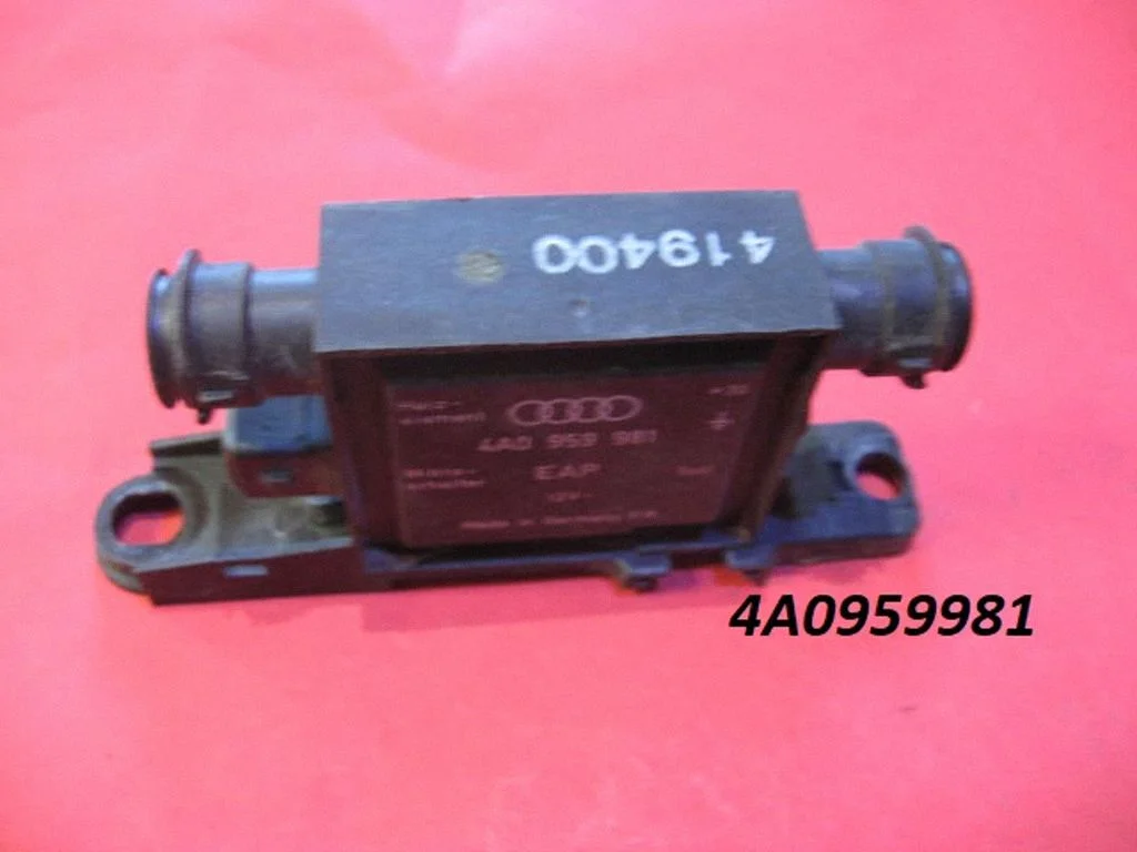 Durvju elektronikas vadības bloks 4A0959981