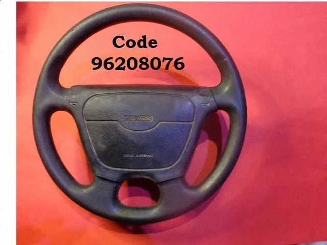 Steering wheel 96208076