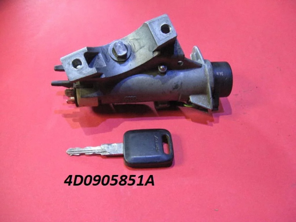 Aizdedzes slēdzene – Audi A4 S4 B5 8D (1999-2000)