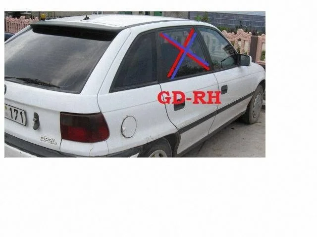 Szyba drzwi tylnych (główna) 90511298