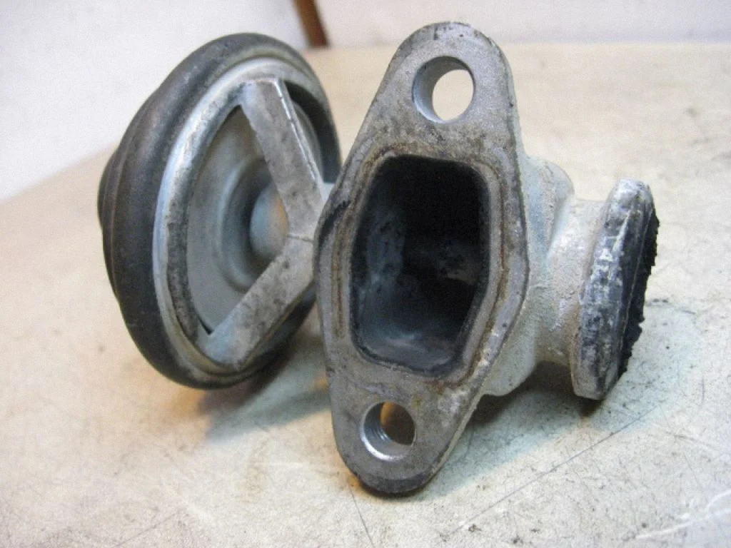 EGR valve – centre
