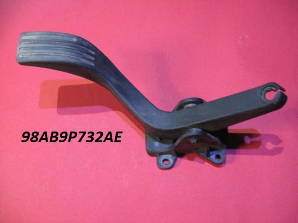 Gaasipedaal 98AB9P732AE