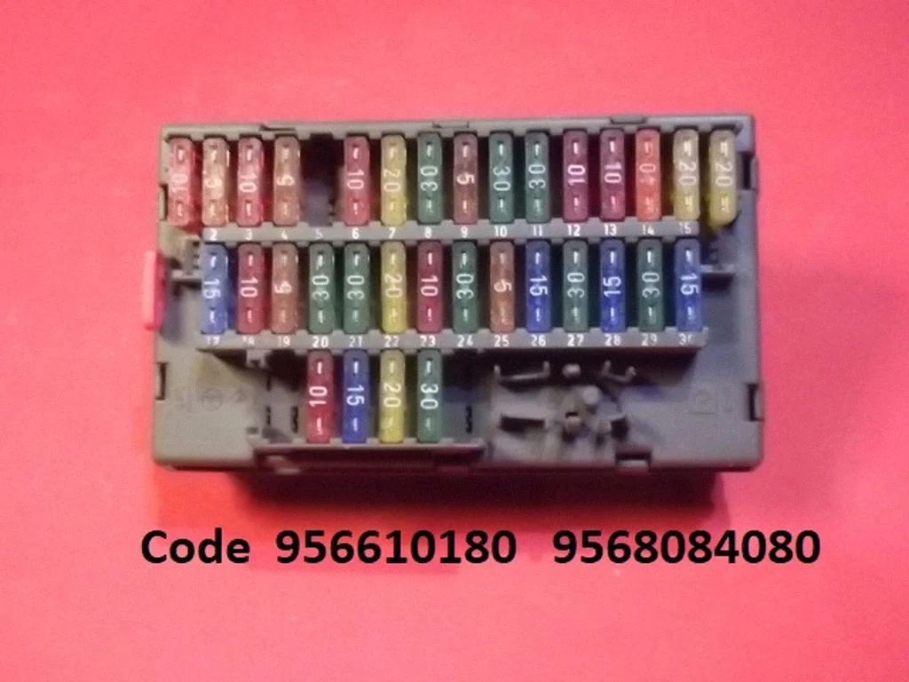Drošinātāju bloks 956610180