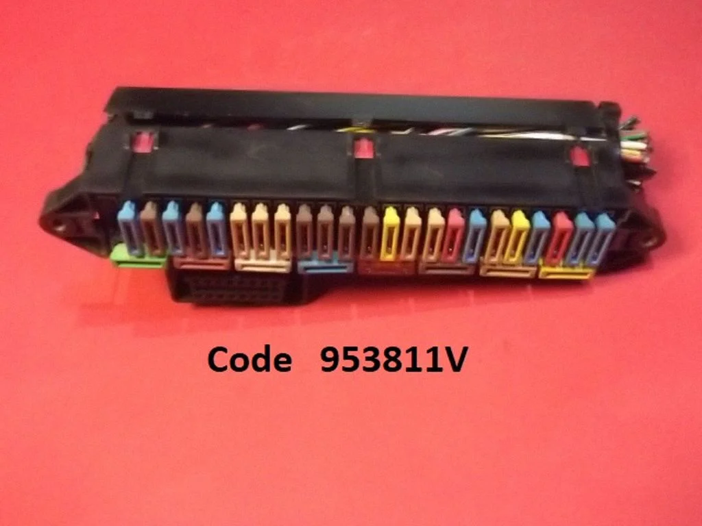 Drošinātāju bloks 953811V