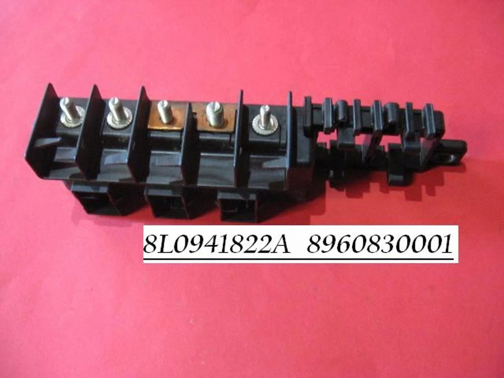 Fuse module – Audi A3 S3 8L (1996-2003)