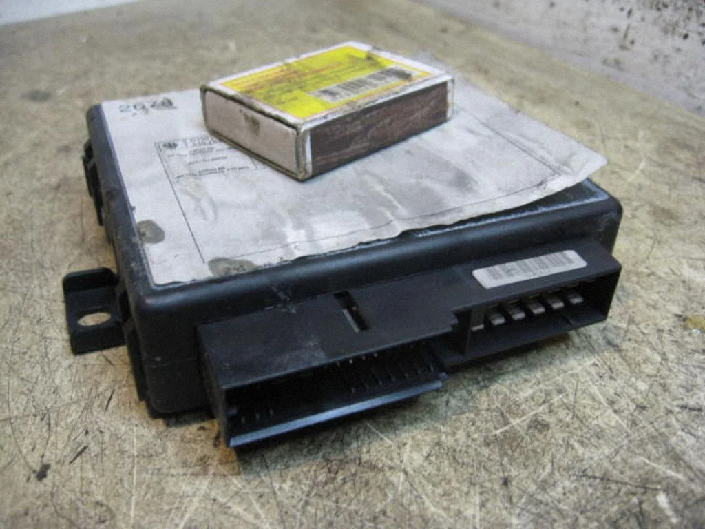 Comfort/convenience module GM24410018