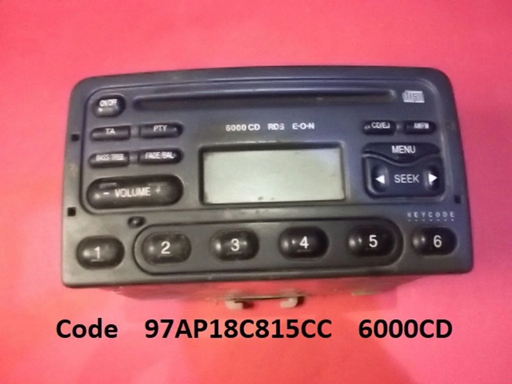 Raadio / CD/DVD-mängija / navigatsioon 97AP18C815CC