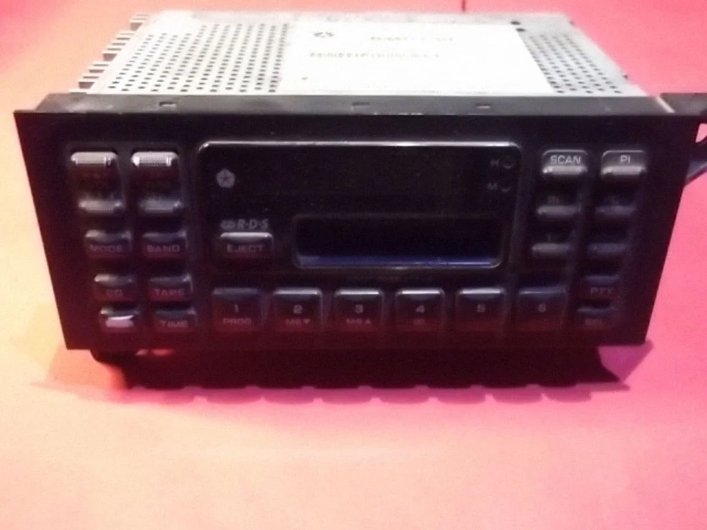 Radija/ CD/DVD grotuvas/ navigacija