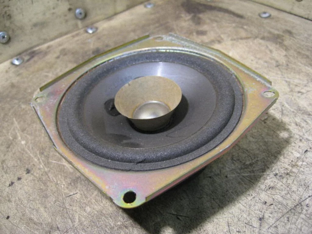 Front door speaker PIONIER