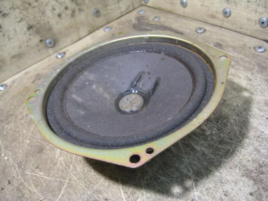 Rear door speaker PIONIER