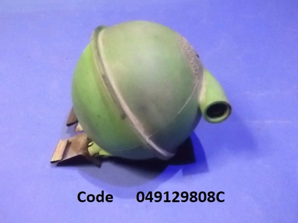 Vacuum air tank 049129808C