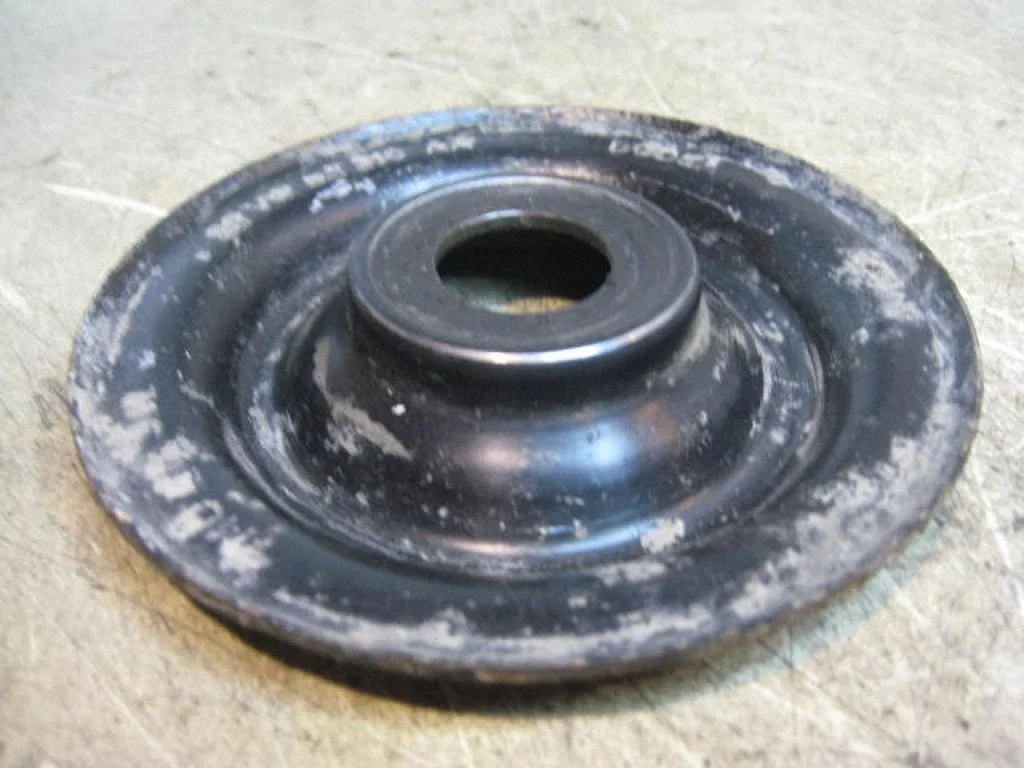 Keerdvedru ülemine tugi – Volkswagen Sharan (1996-2000)