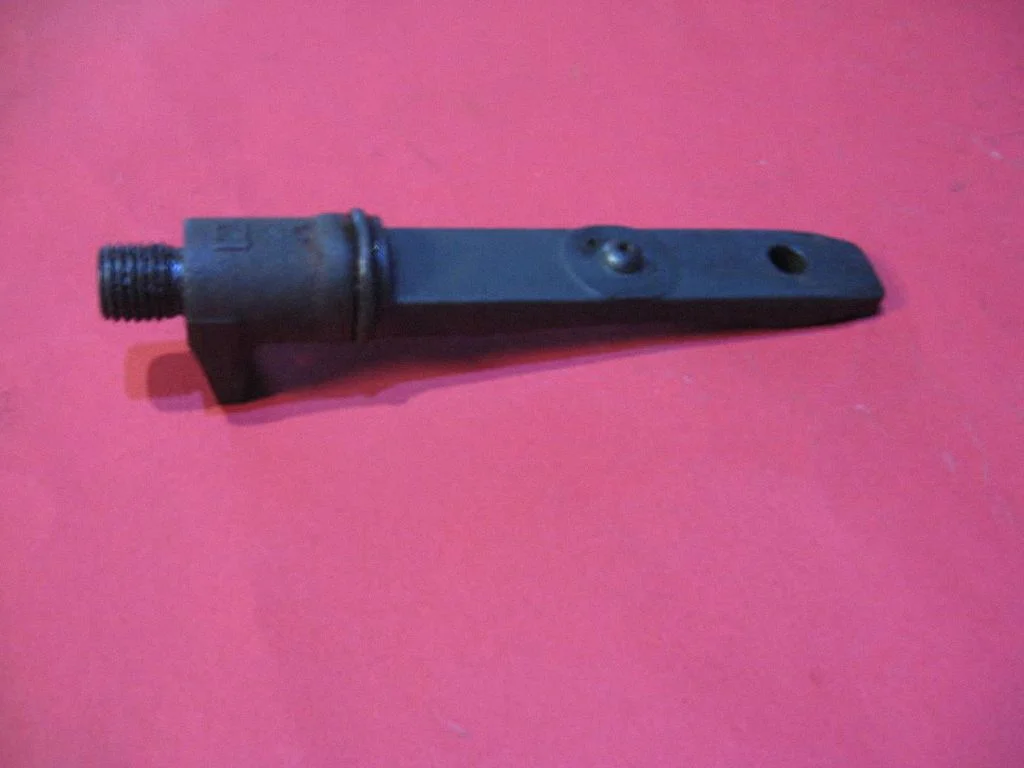 Fuel Injector clamp holder 095158400