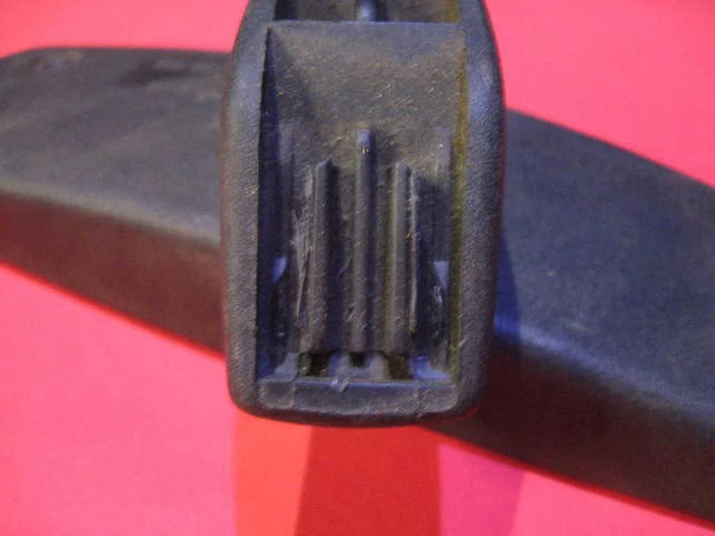 Tahavaatepeegel (salongis) – Renault Laguna I (1994-2000)