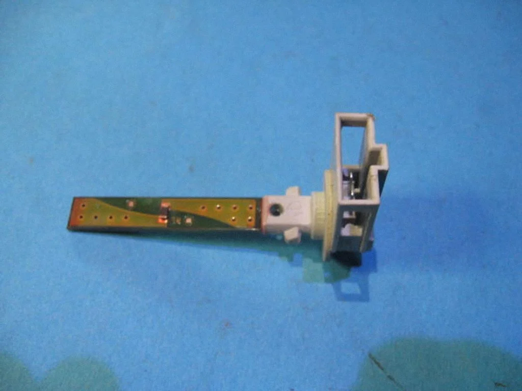 Salona temperatūras sensors 4B0820539
