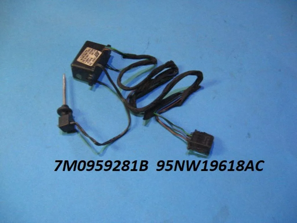 Salona temperatūras sensors 7M0959281B