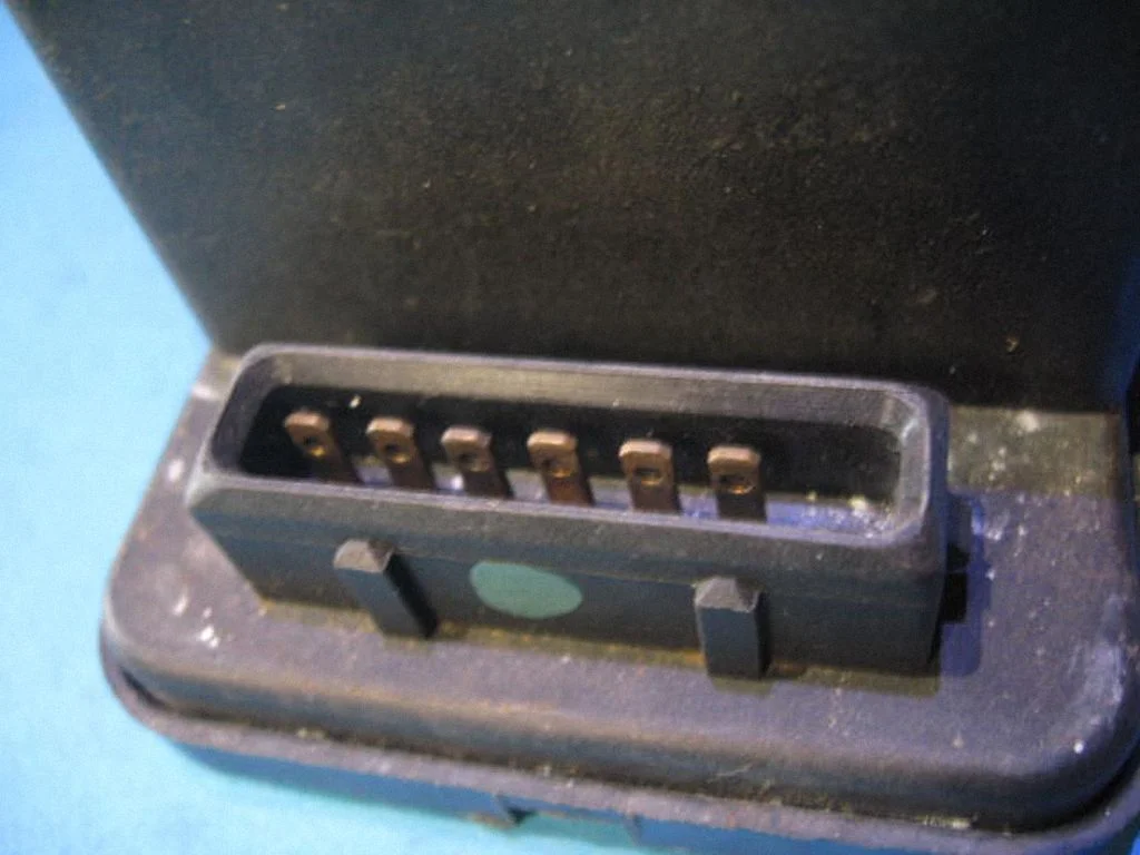 Central locking vacuum pump